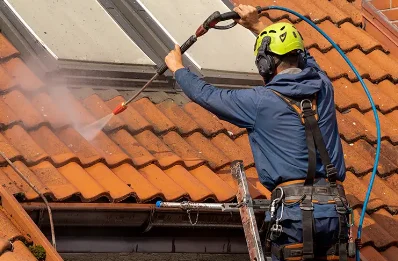 Démoussage et hydrofuge de toiture à Labry