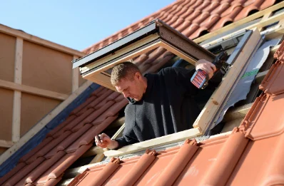 Pose de fenêtres de toit Velux à Labry